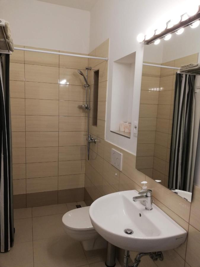 Dimora Apartments With Free Parking ليوبليانا المظهر الخارجي الصورة